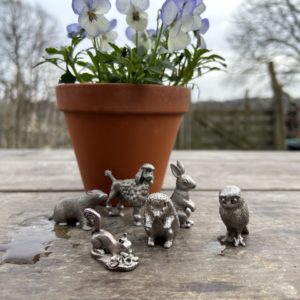 Hortikultur i Vitaby, Miniatyrfigurer i formgjuten tenn 3571 - stor